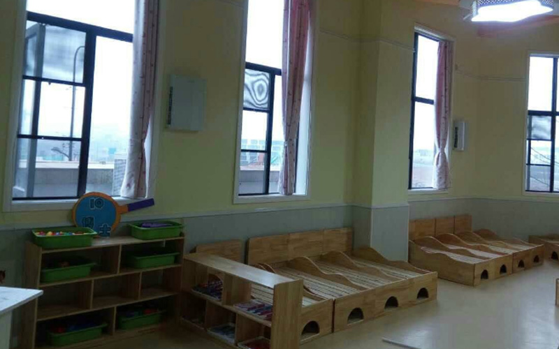 四川接線(xiàn)盒天府新區(qū)幼兒園?案例